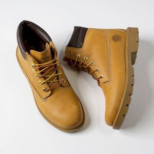 TIMBERLAND Linden Woods 6-Inch Waterproof Boot, Wheat, 9.5 (Women)